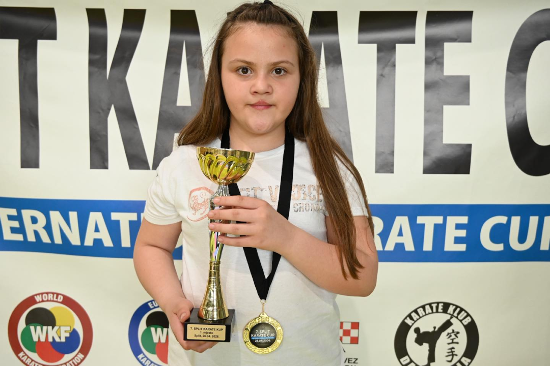  Karate klub Okit Vodice  i dalje čvrsto na tronu