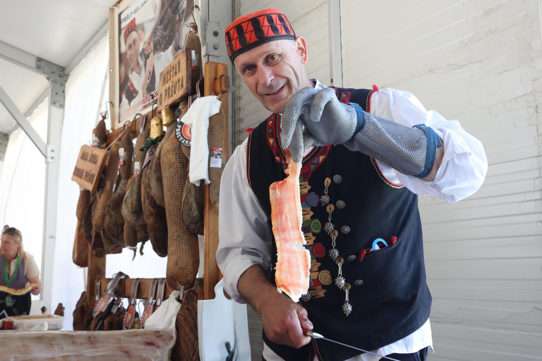 Otvoren jubilarni 15. Sajam agroturizma u Skradinu