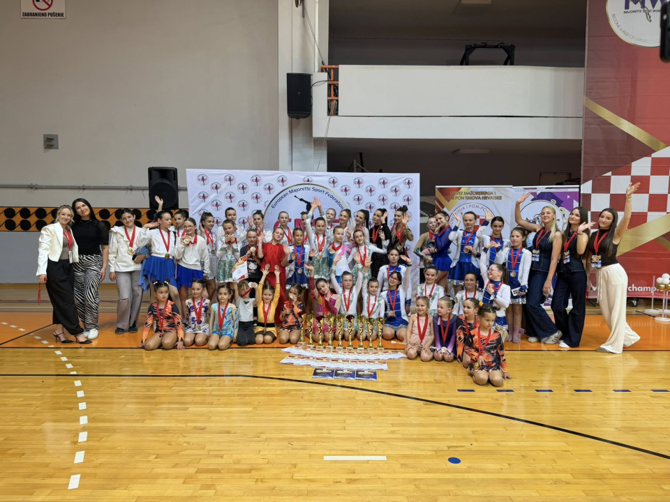 FOTO Šibenske mažoretkinje dobar domaćin trećeg 'Sunny Sidea', uz osvojenih 17 medalja