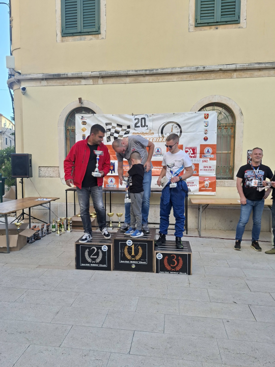 FOTO Vozači AKK Rogoznice uspješni na 'Nagradi Skradina', sa 11 različitih postolja