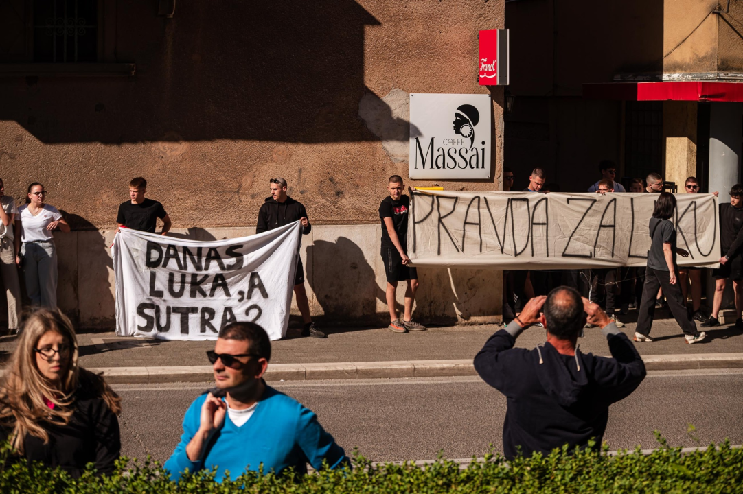 Maturanti na dan norijade odali počast Luki Milovcu: 'Zašto je trebalo doći do krvoprolića da se govori o promjenama?'