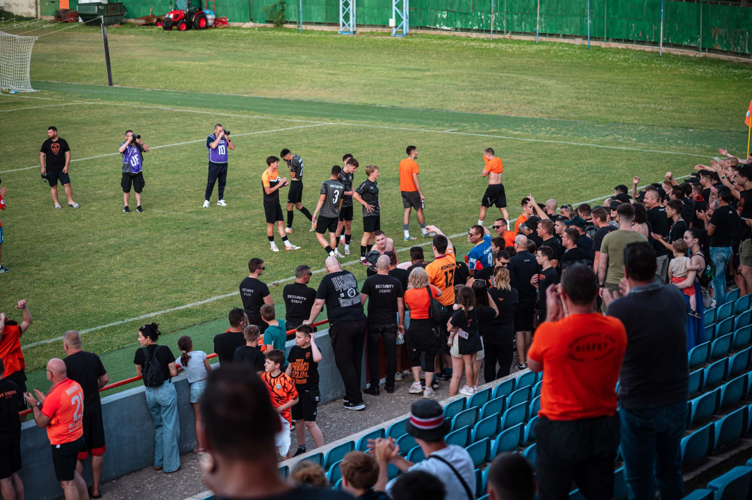 FOTO Evo kako su se šibenski navijači oprostili od prve ljubavi