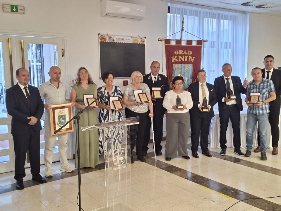 Povodom Dana grada Knina održana svečana sjednica Gradskog vijeća i dodijeljene nagrade
