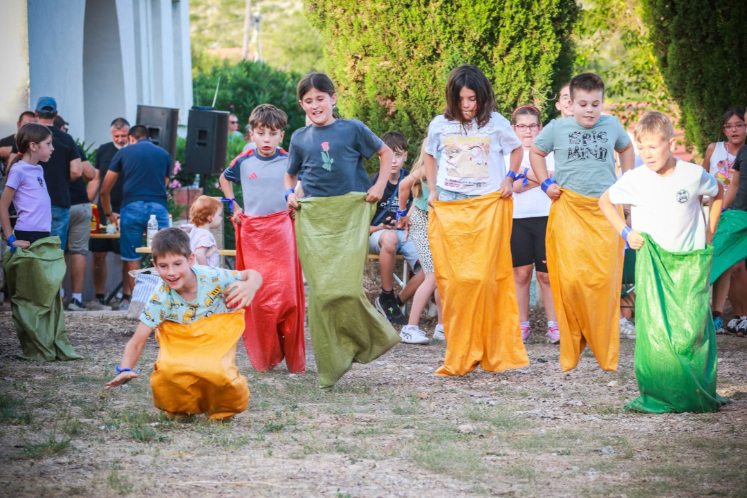Prve 'Dječje užance' u Tribežiću oživjele tradicijske igre