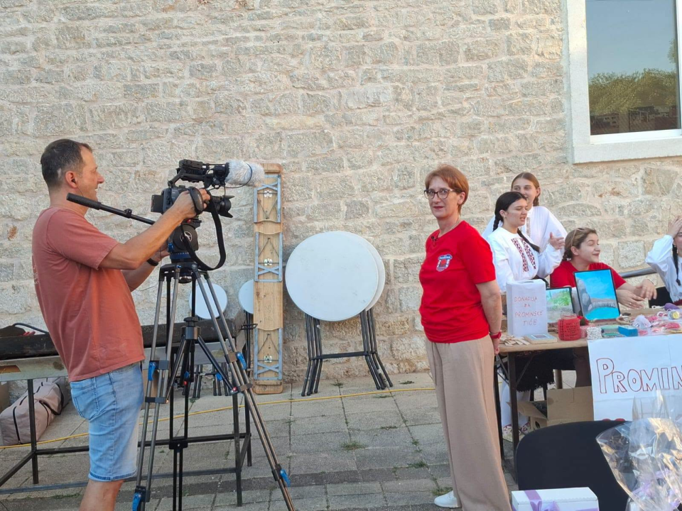 Održan 8. Prominski bronzin u Oklaju: Obilje dobre hrane, pjesme, smijeha i druženja