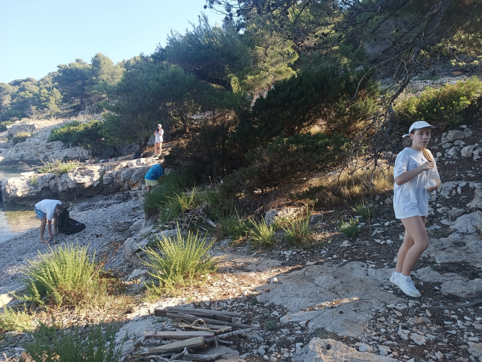 Održana eko-akcija čišćenja plaža na otoku Kapriju