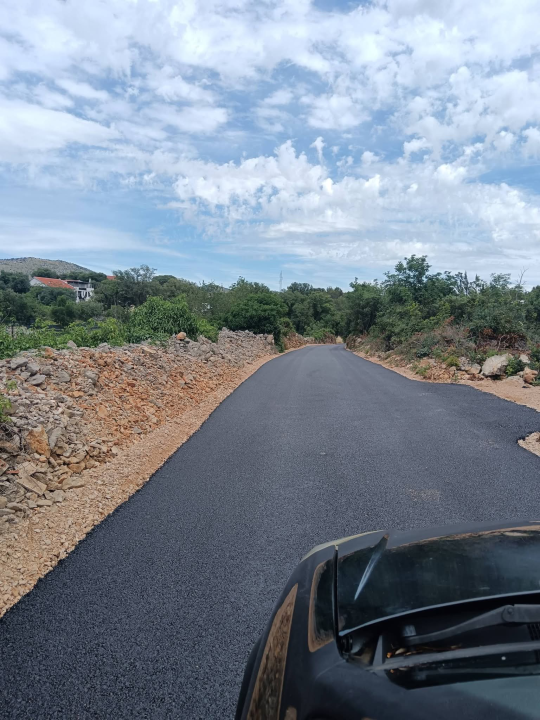 Od Stublja do Šparadića: Bilice ulaze u ljeto s uređenijim ulicama, plažama i javnim površinama