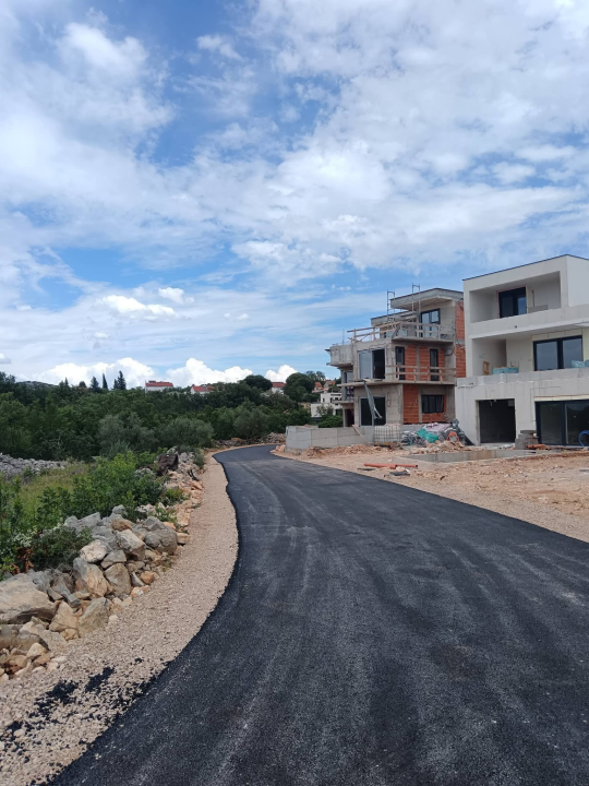 Od Stublja do Šparadića: Bilice ulaze u ljeto s uređenijim ulicama, plažama i javnim površinama