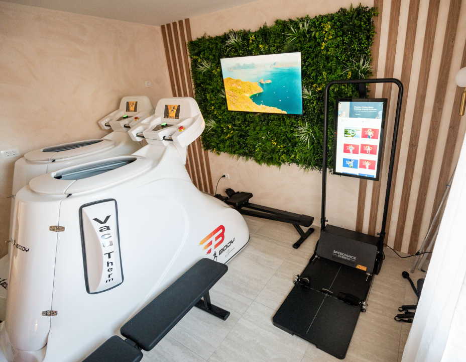 FOTO U Beauty Clinic by Tamara ljeto nije prepreka za lasersku epilaciju!