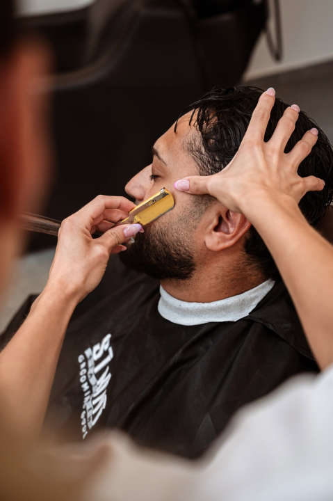FOTO GoodFellas Barbershop otvorio vrata u Šibeniku: Iskusni barberi, vrhunska usluga i prilika za osvajanje iPhonea 17