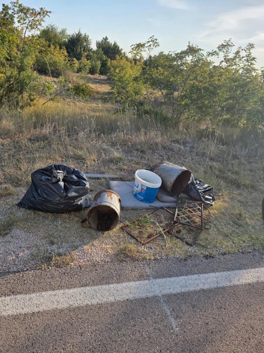Zasukali rukave i očistili Pokrovnik: 'Više nismo mogli gledati taj jad i bijedu'
