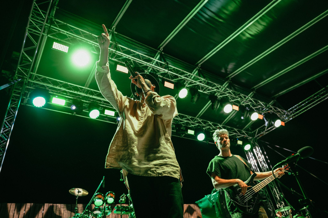 Publika čak tri puta vraćala Thievery Corporation na pozornicu Tvrđave sv. Mihovila