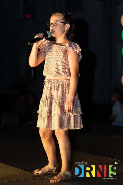 Mladi talenti oduševili: Katarina Trogrlić pobijedila na 6. MiniFEST-u Radio Drniša