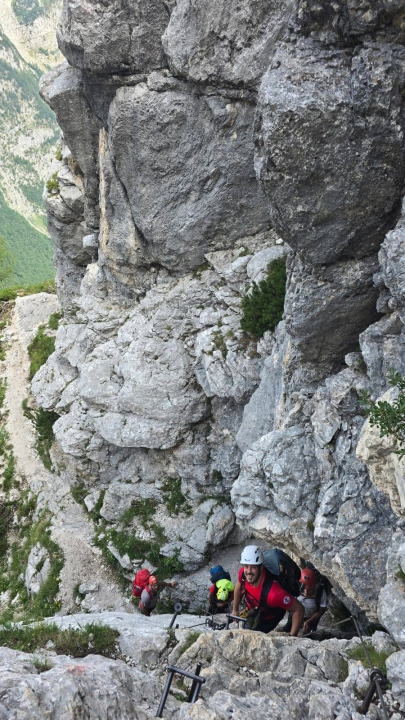 Drniški planinari popeli se na Triglav: 'Ne krijemo oduševljenje pogledima i prizorima koje nam pruža Triglav i Julijske Alpe'