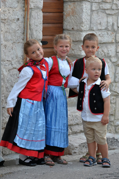 Murterski pir i ove godine vraća stare običaje na ulice