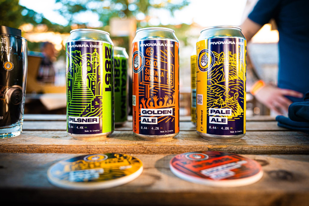 FOTO Beer & Terrace Festival donosi kviz, stand-up, više od 12 vrsta piva i dobru zabavu na Šubićevcu 