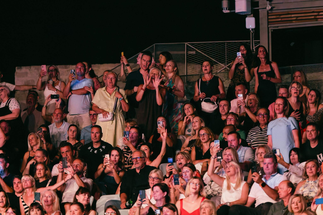 Nina Badrić oduševila publiku: 'Nema puno ovakvih prostora gdje možeš napraviti ovako dobar koncert'
