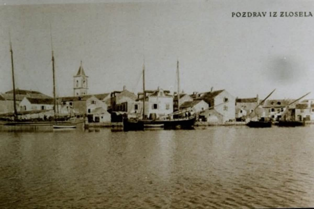Stare fotografije otkrivaju koliko se Pirovac promijenio: Nekad je more sezalo gotovo do kuća