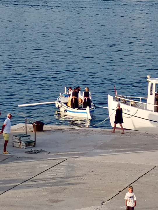 Nakon godina stanke održana ženska regata u drvenim gajetama