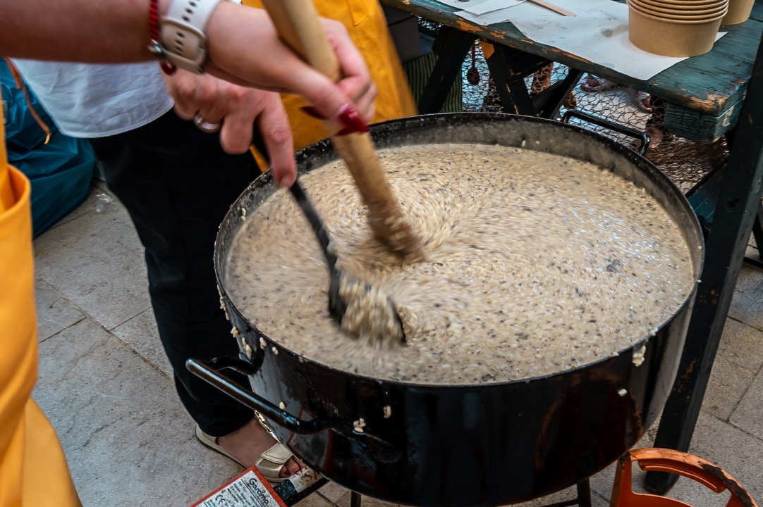 Skradinski festival rižota i načina života okuplja kuhare iz Italije, Litve i Mađarske,  uz posebnu ulogu lokalnih vinara