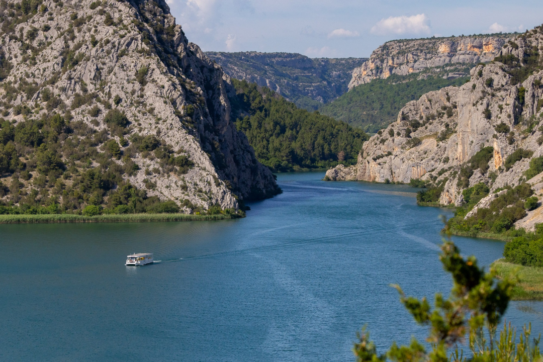 Skradinski buk i Roški slap nisu samo veličanstveni slapovi. Evo što još kriju!