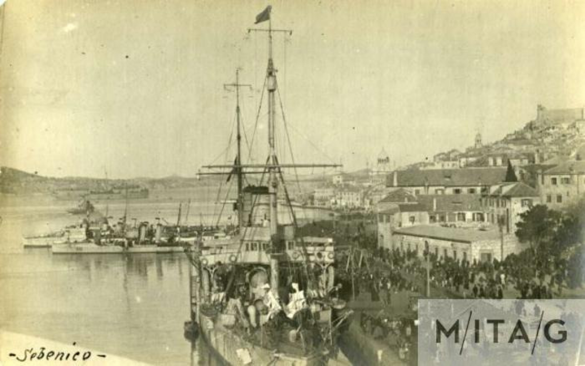 Fotografsko blago Šibenika staro više od stoljeća: Nevjerojatni prizori grada, luke, katedrale i Krke