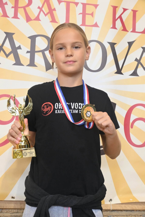 FOTO Karataši Okita u jednom vikendu na dva turnira do deset medalja u borbama i devet u katama