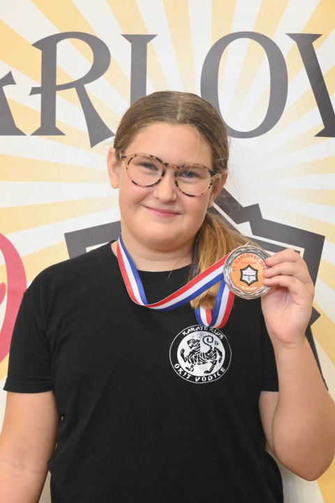 FOTO Karataši Okita u jednom vikendu na dva turnira do deset medalja u borbama i devet u katama