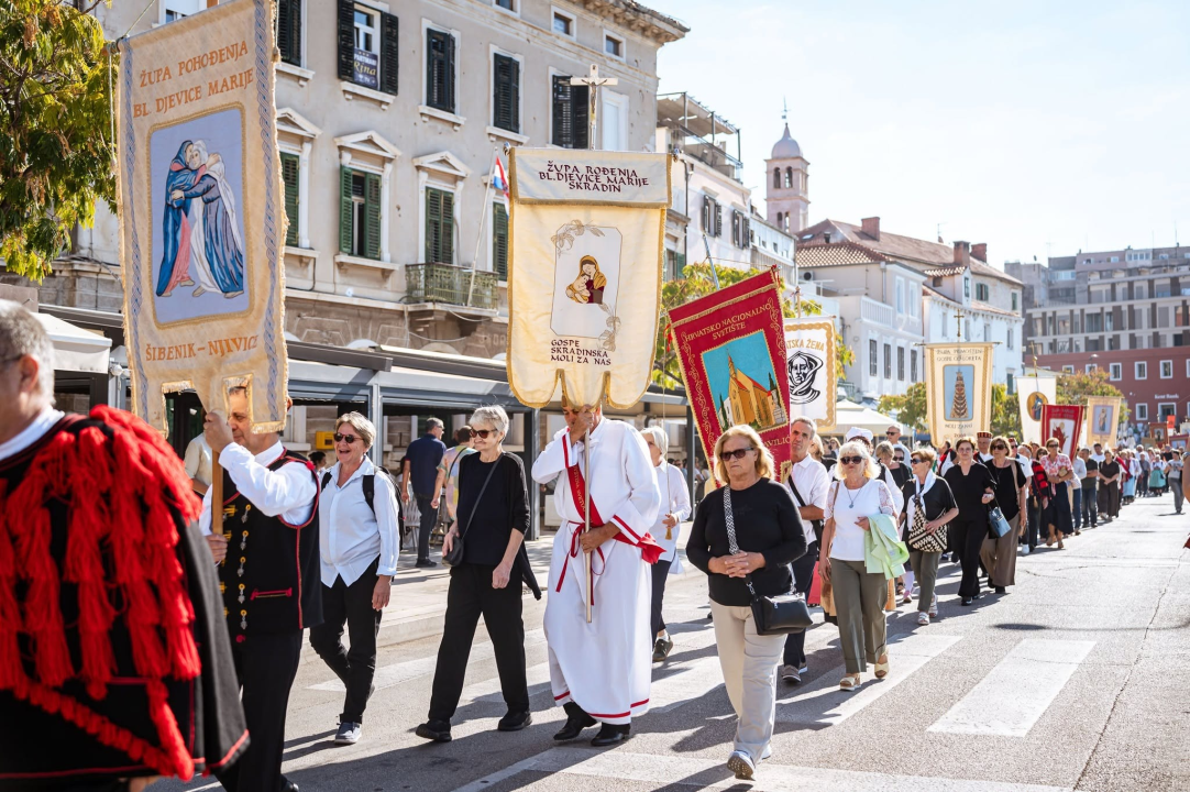 Šibenik proslavio svog zaštitnika: Održana svečana procesija i misa povodom blagdana sv. Mihovila