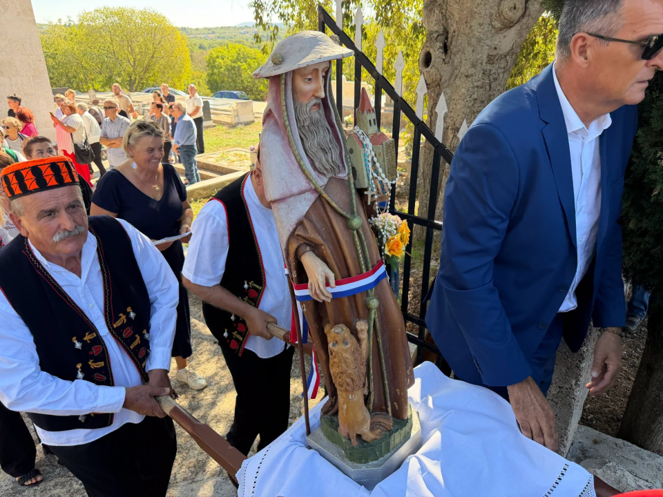 Župna zajednica Primošten Stanovi proslavila blagdan nebeskog zaštitnika