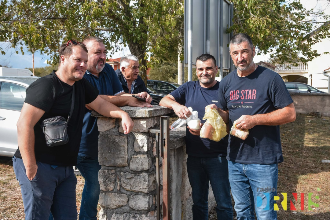Bogatstvo tradicije i poduzetništva u Dalmatinskoj zagori: Održan Sajam proizvoda seoskih žena