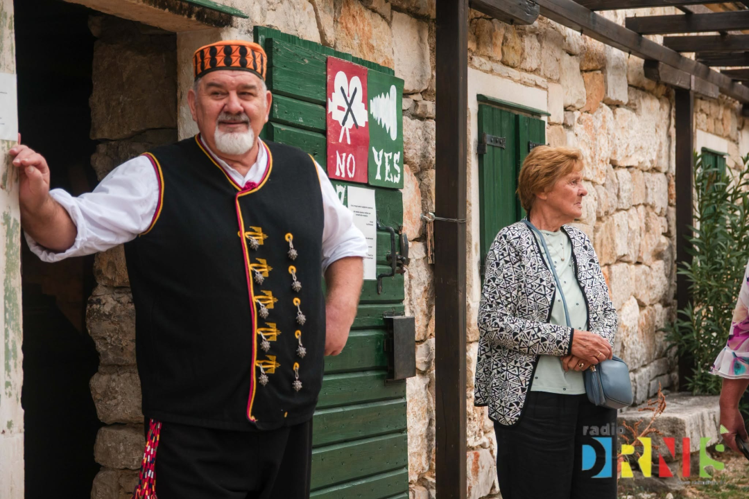 Bogatstvo tradicije i poduzetništva u Dalmatinskoj zagori: Održan Sajam proizvoda seoskih žena