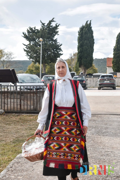 Bogatstvo tradicije i poduzetništva u Dalmatinskoj zagori: Održan Sajam proizvoda seoskih žena