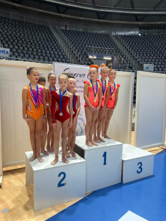 FOTO Osam medalja za ritmičarke Šibenik-Dalmacije na 'Sirena Cupu'