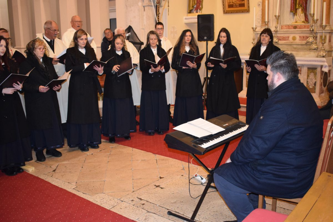 U Primoštenu izveden oratorij 'Za križen'