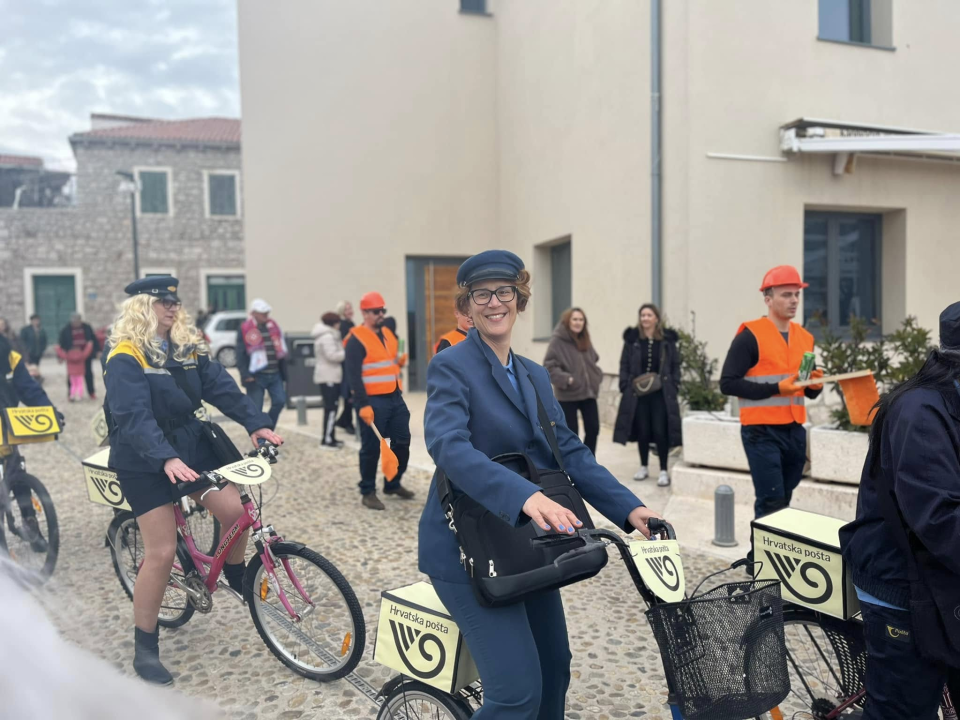 Velika povorka u Betini: Šarenilo i tradicija na jednom mjestu