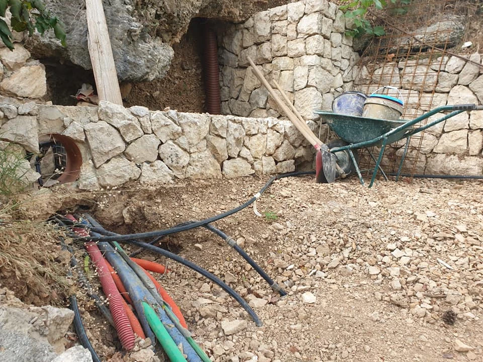 Festival bespravne gradnje na Vruji: 'Tražimo da se ovaj teritorij oslobodi i vrati matičnoj državi!'