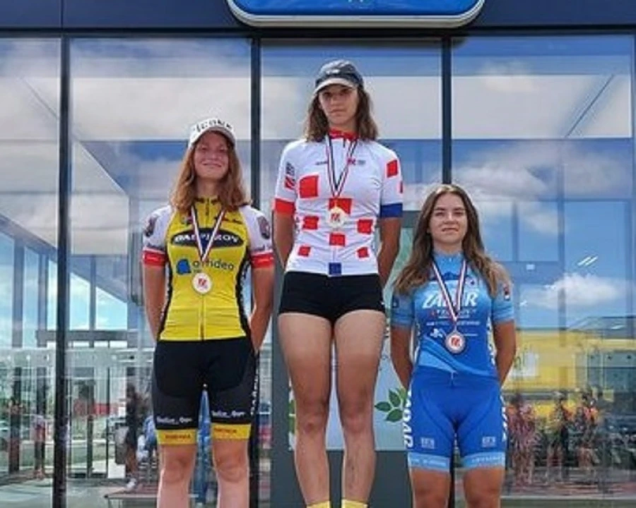 Članovi Fortice u cestovnoj utrci: Petra Čuklin srebrna, Mihovil Relja brončani