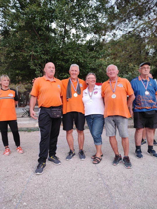 Ozren Mandić, Ida Čekić i Krešimir Ivančević iz PK Dalmatino državni prvaci u petanquama mix triplette  