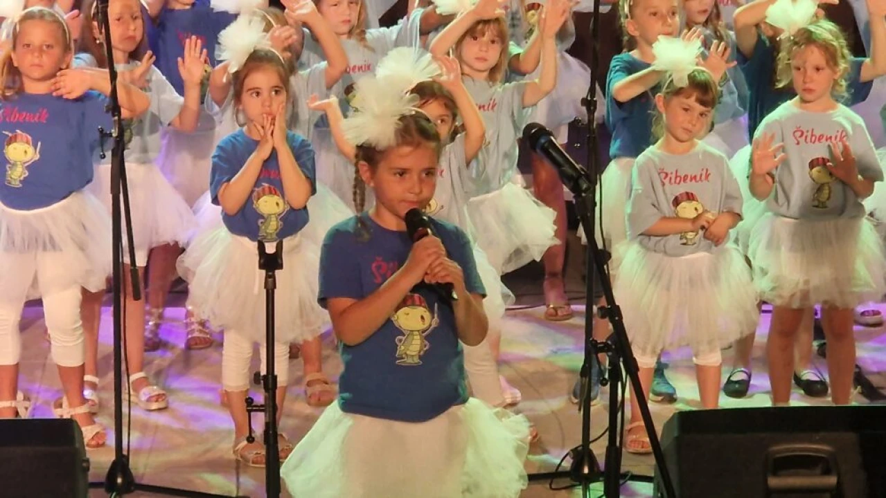 Cvrčak napunio 40 godina