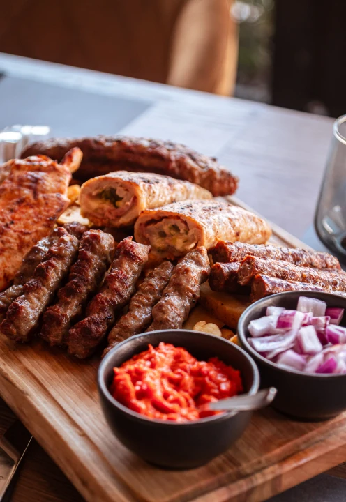 FOTO Mesne plate u Leonardu oduševit će svakog gurmana!