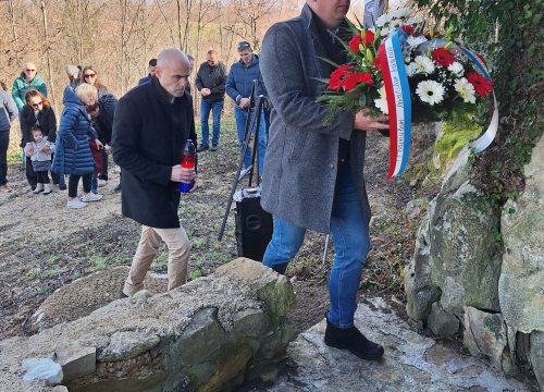 Fotografija 5 - U Sonkoviću odana počast hrvatskom vitezu Borisu Bratiću, pripadniku 113. brigade Šibenik