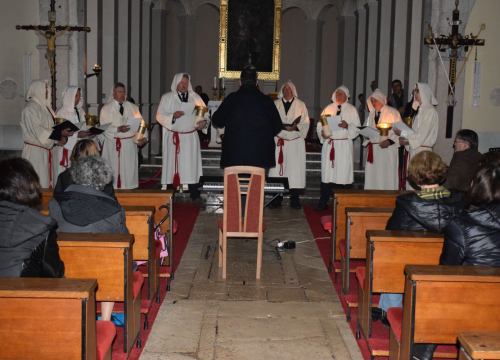 Fotografija 42 - U Primoštenu izveden oratorij 'Za križen'