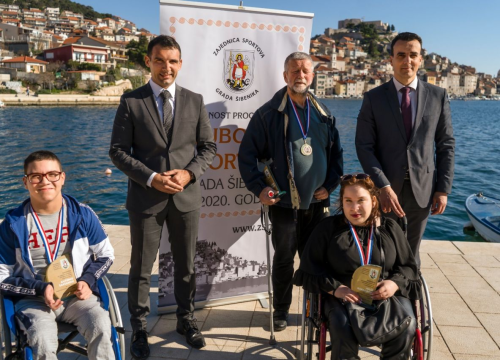 Fotografija 3 - Plivači Kardum i Vukičević najbolji sportaši Šibenika, ekipno slavili nogometaši i košarkašice