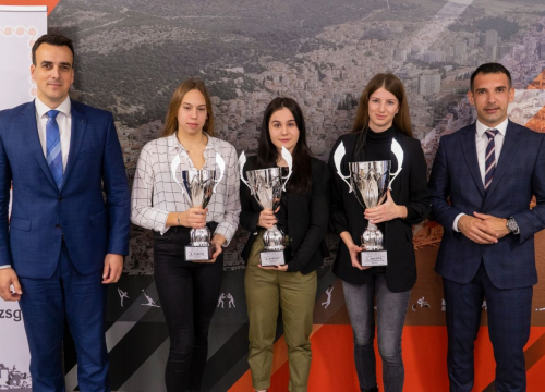 Fotografija 4 - Plivači Kardum i Vukičević najbolji sportaši Šibenika, ekipno slavili nogometaši i košarkašice
