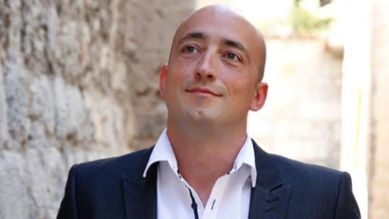 Pjevač i bivši policajac Mile Perkov kandidat je HDZ-a za načelnika Općine Tribunj