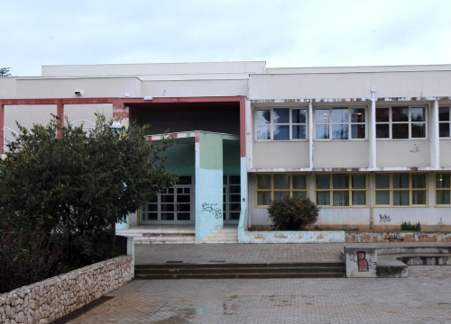 Ravnatelj potvrdio: Viši razredi u OŠ Vidici vraćaju se na online nastavu