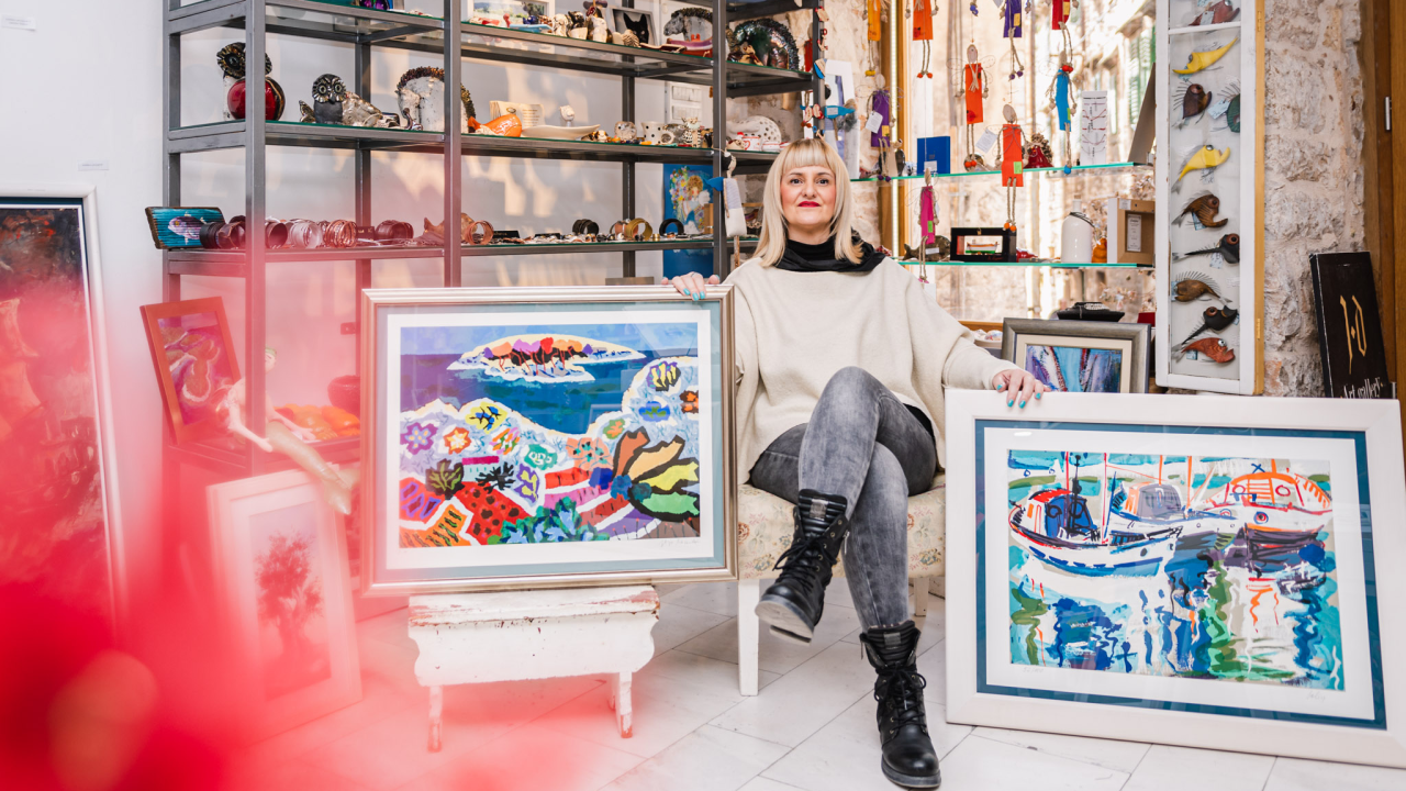 Proljeće u Galeriji Juraj Dalmatinac donosi popust na šarene umjetnine morskih motiva!