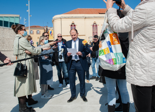 Ivo Glavaš: Neka Burić USKOK-u priča o svojim projektima. Dosta je otimačine, reketarenja, ucjena i pogodovanja
