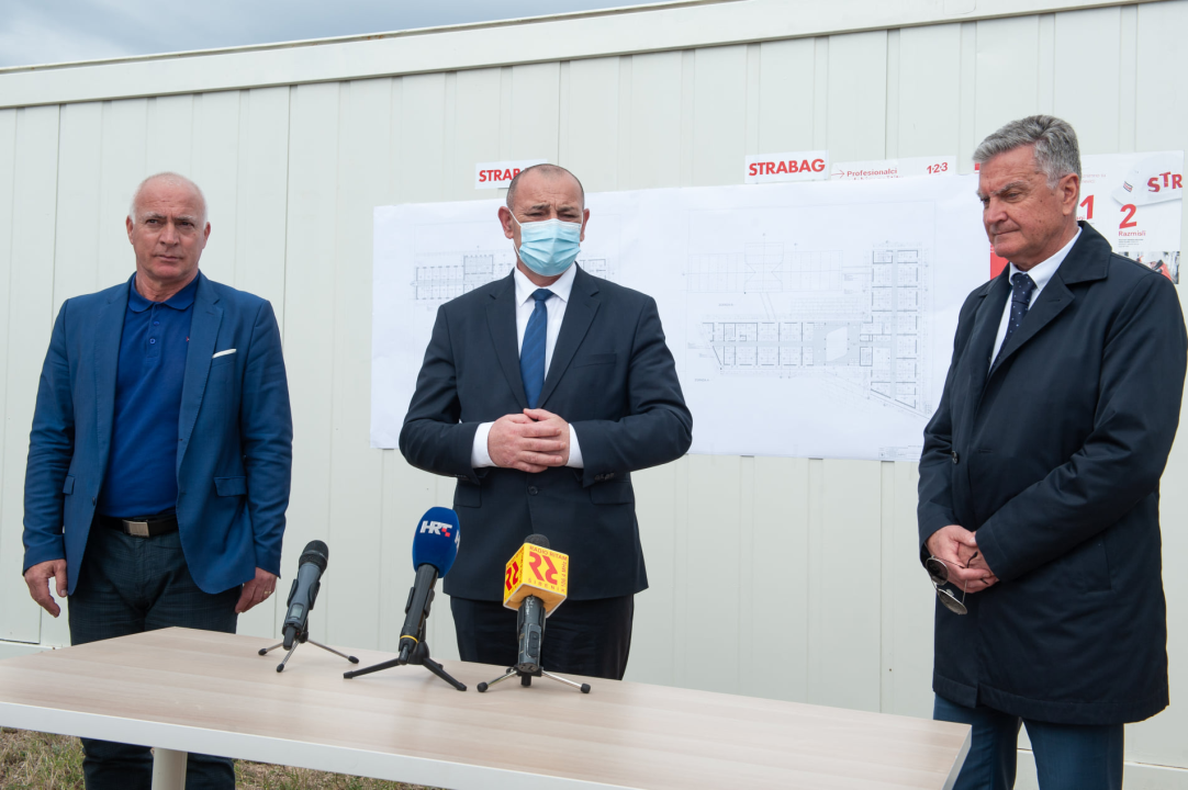 Ministar Medved na gradilištu Veteranskog centra: 'Šibenik je zaslužio ovakav objekt!'